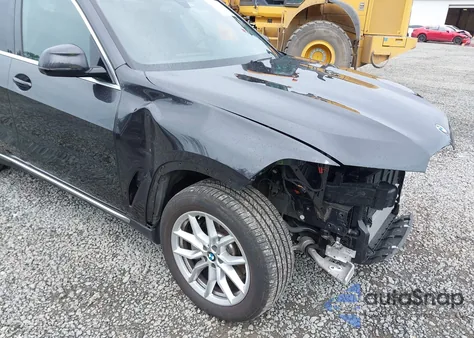 2023 BMW X5 xDrive40I z USA, uszkodzony, nr VIN 5UXCR6C00P9P78885